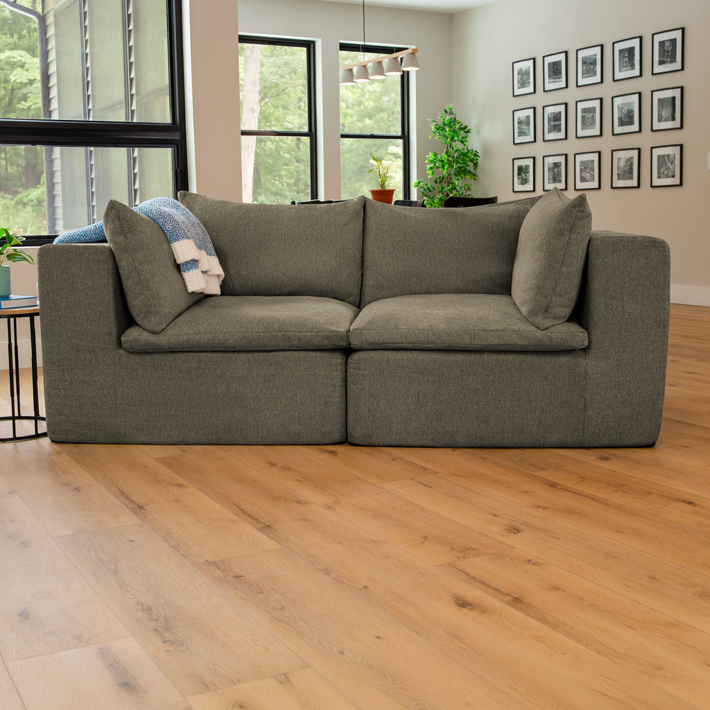 Averra™ Loveseat