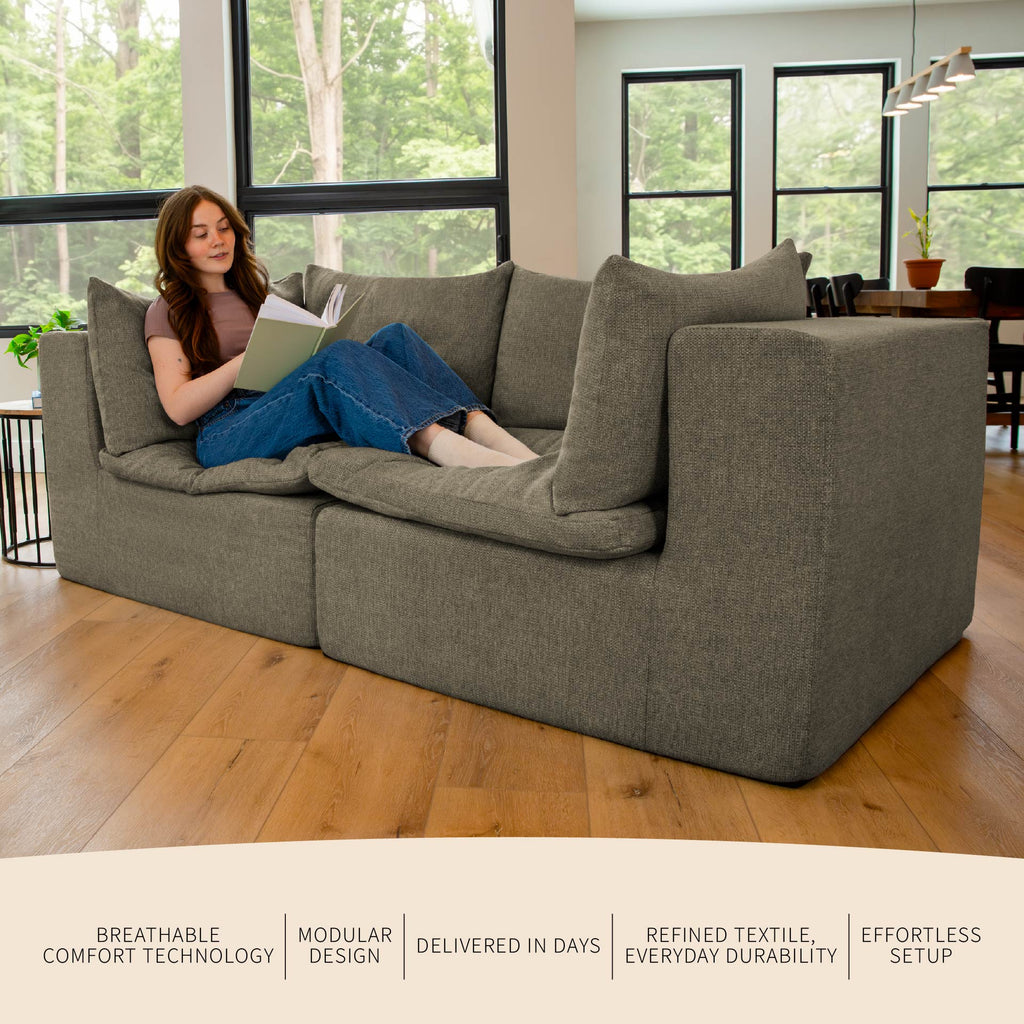 Averra™ Loveseat